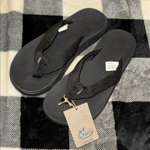 NWT New Chaco Chillos Black Flip Flops Men’s Size 8